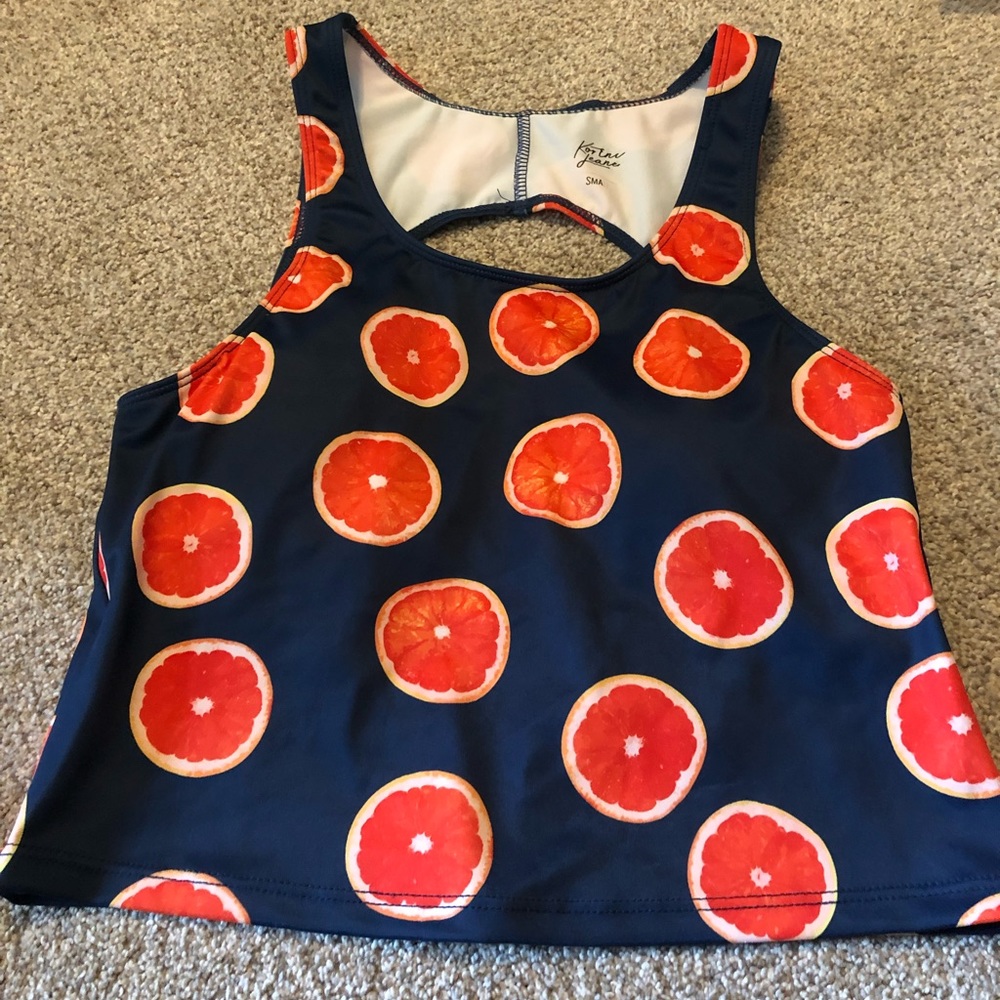 Kortni Jeane Oranges small circle back